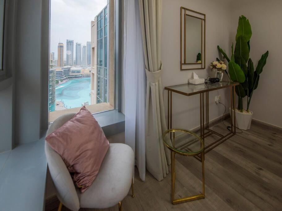 First Class 2Br With Full Burj Khalifa And Fountain View Dubai Exterior photo