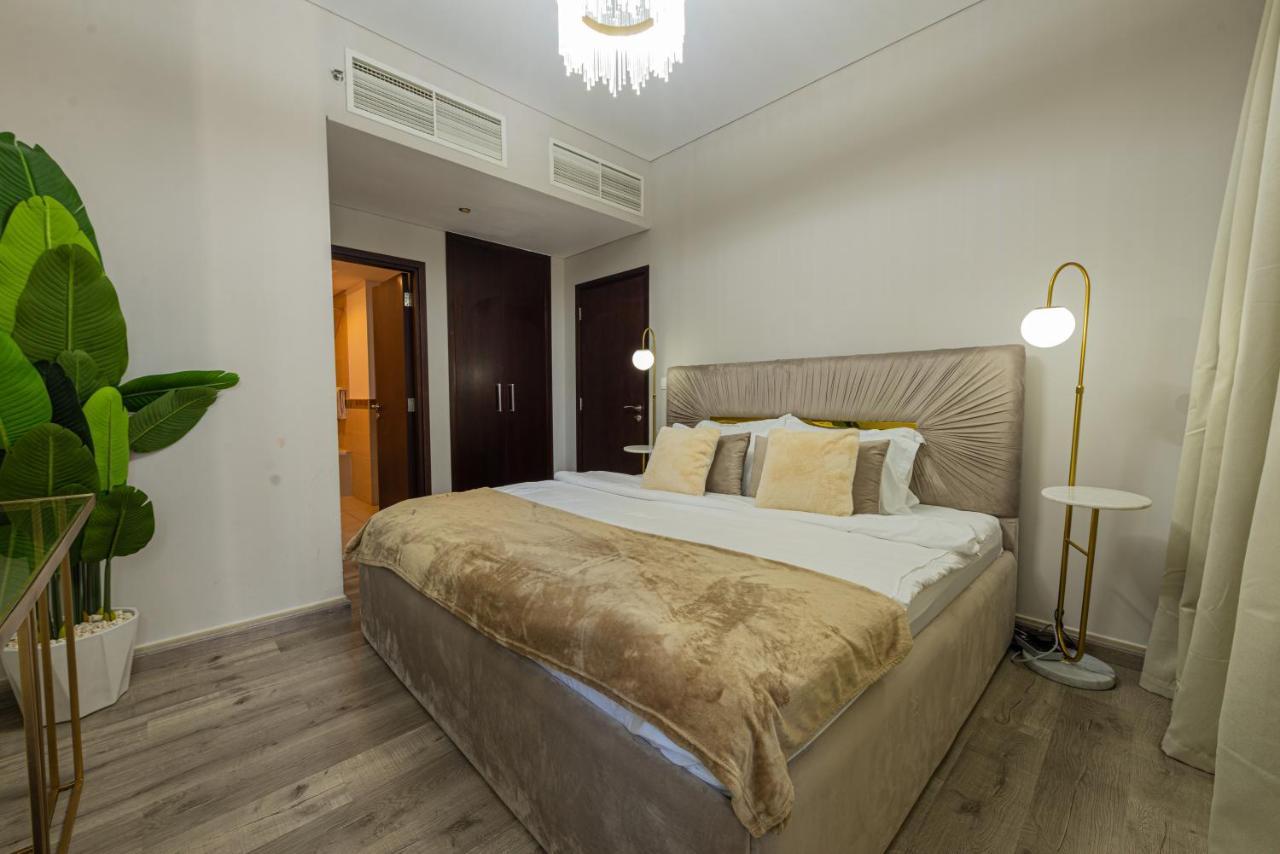 First Class 2Br With Full Burj Khalifa And Fountain View Dubai Exterior photo
